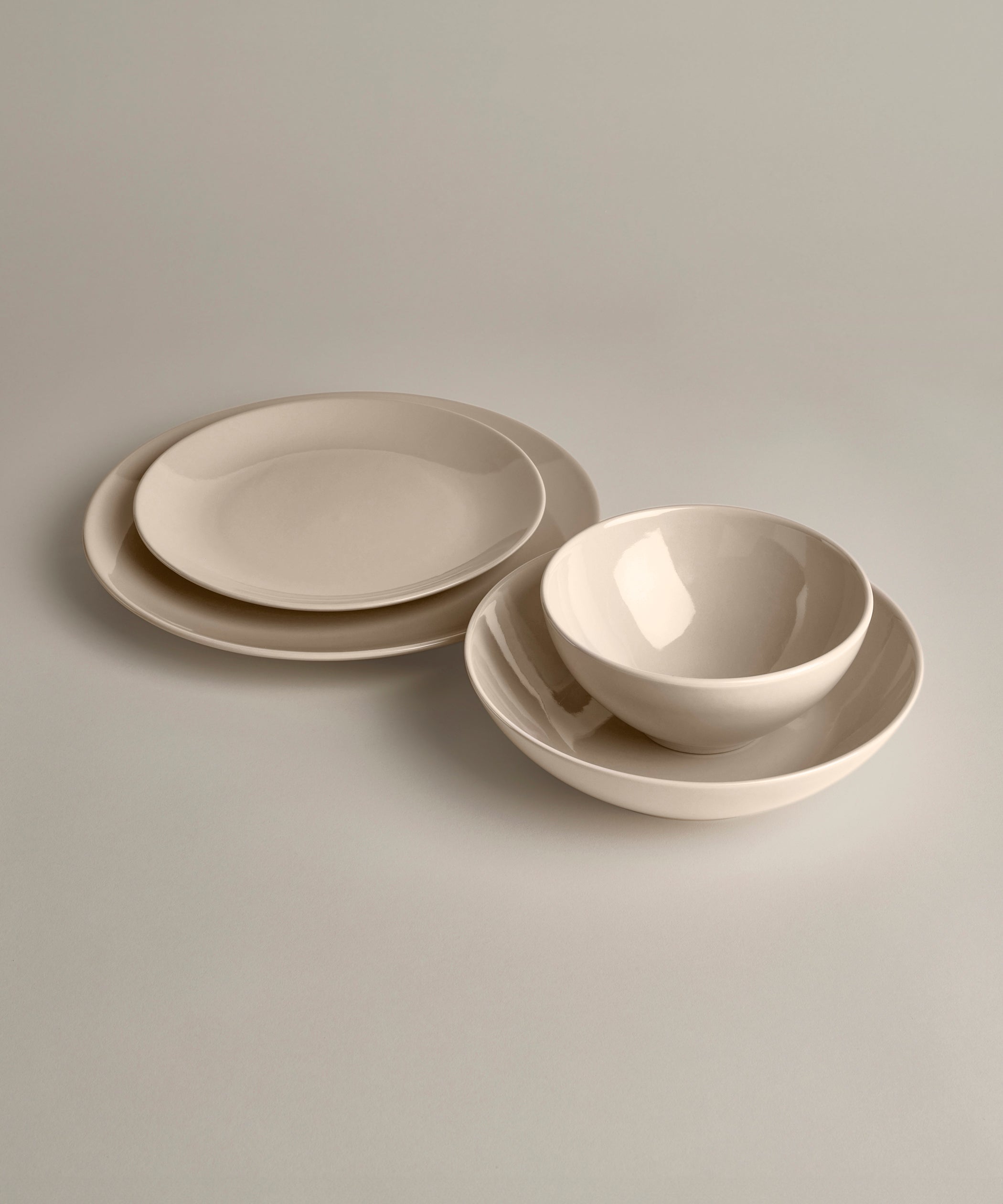 Glossy Ceramic Core Dinnerware Set 29 oz - Image 6